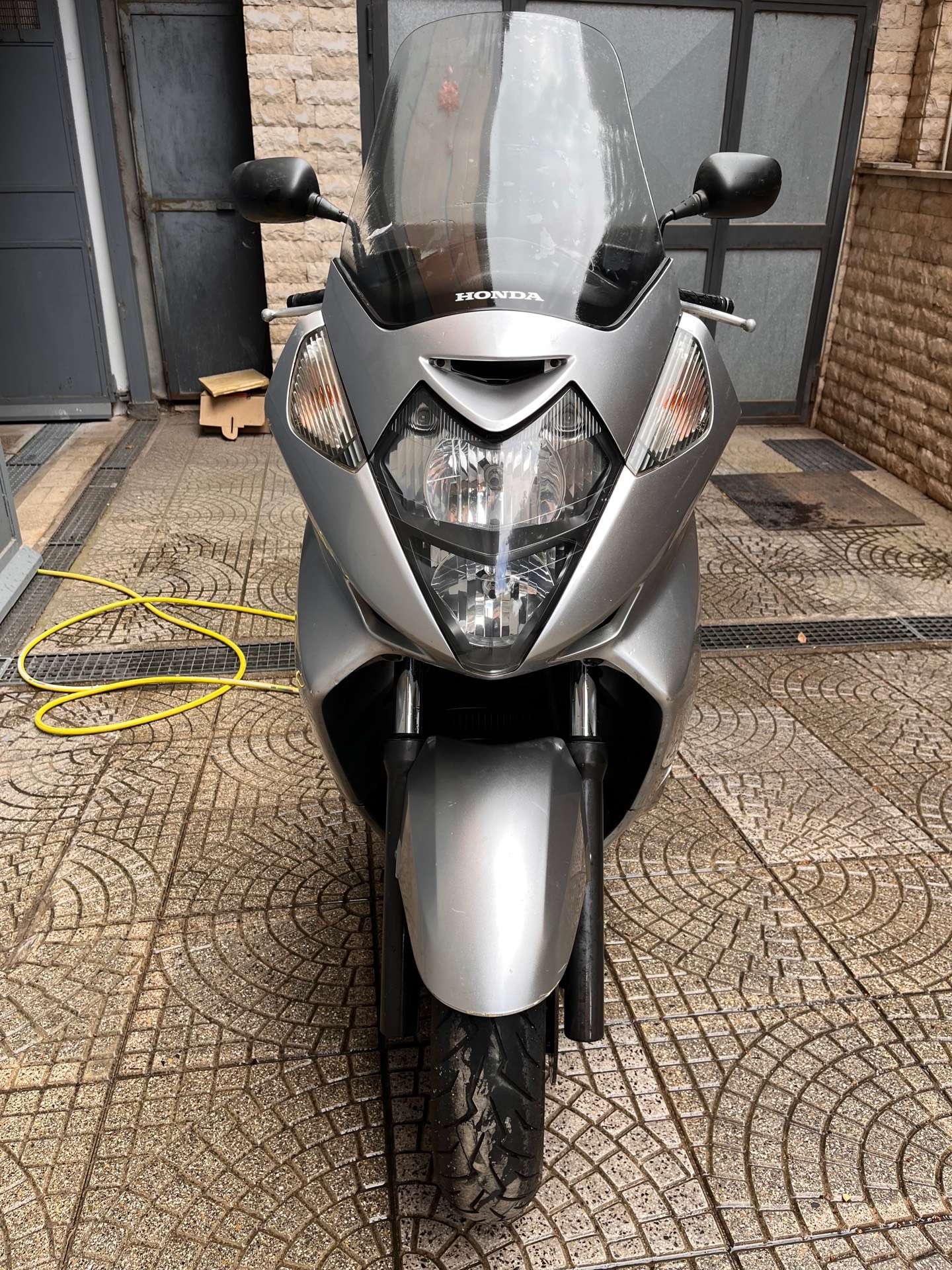 PISTONCINO ALZA SELLA A GAS HONDA SILVER WING T SW 400